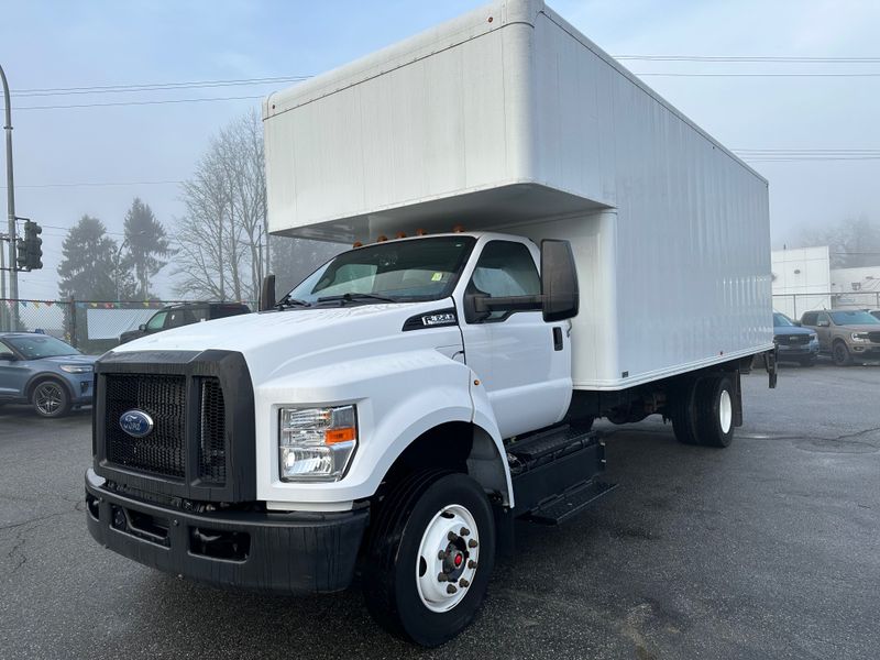 2023 Ford Super Duty F-650 Straight Frame Gas