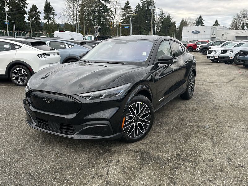 2025 Ford Mustang Mach-E