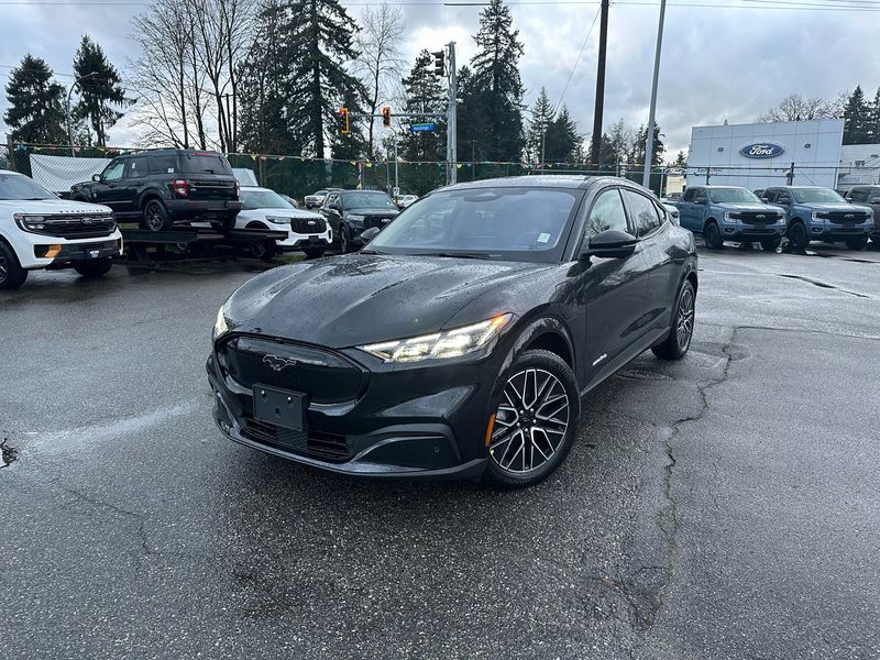 2025 Ford Mustang Mach-E