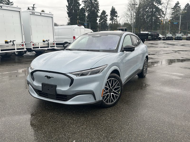 2025 Ford Mustang Mach-E