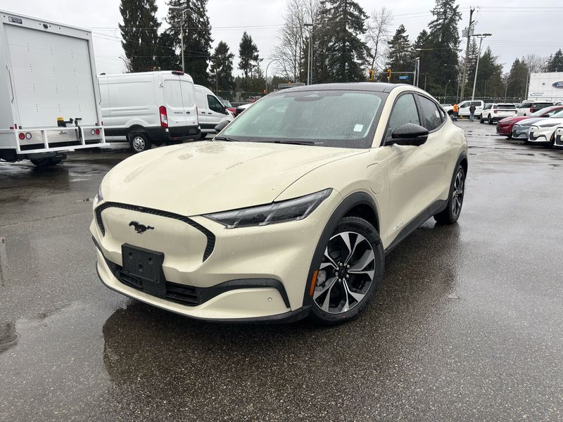 2025 Ford Mustang Mach-E