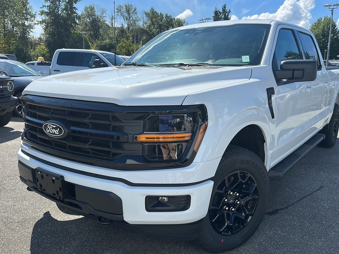 New 2026 Ford F-150 XLT 26F17091