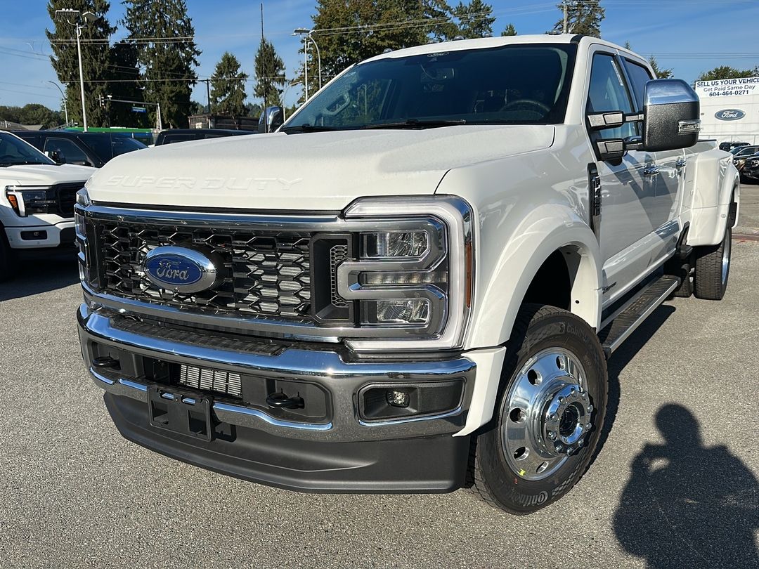 New 2026 Ford Super-Duty F-450-Lariat 26F47418