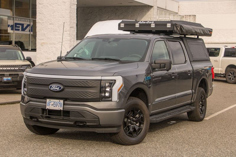 2025 Ford F-150 Lightning