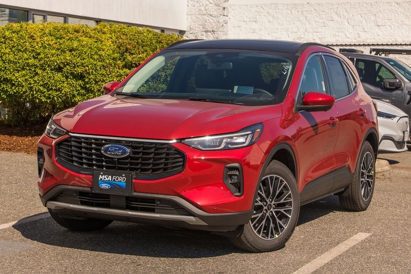 2025 Ford Escape