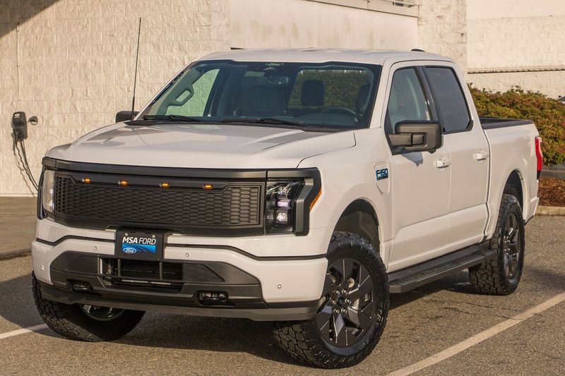 2025 Ford F-150 Lightning