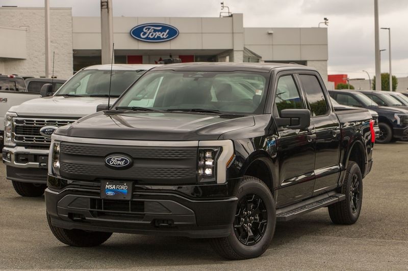 2025 Ford F-150 Lightning