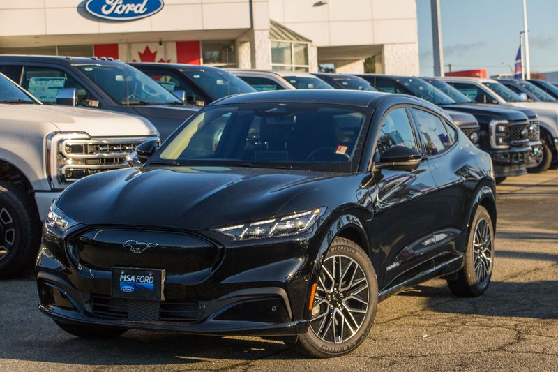 2025 Ford Mustang Mach-E