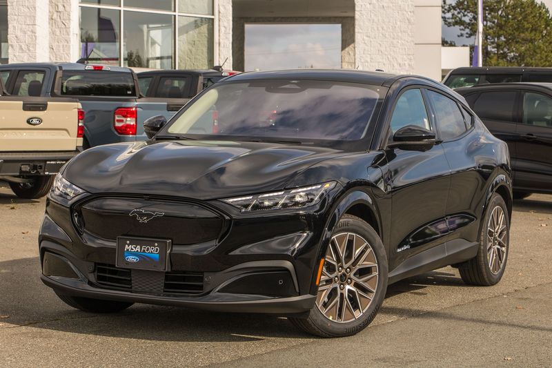 2025 Ford Mustang Mach-E