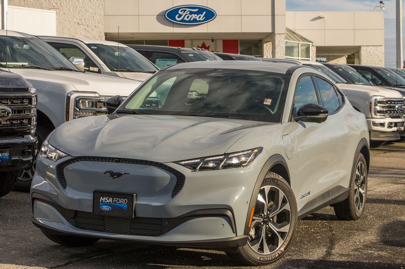2025 Ford Mustang Mach-E