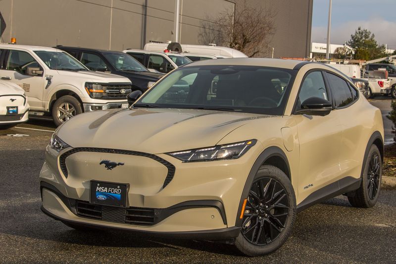 2025 Ford Mustang Mach-E