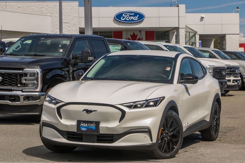2025 Ford Mustang Mach-E