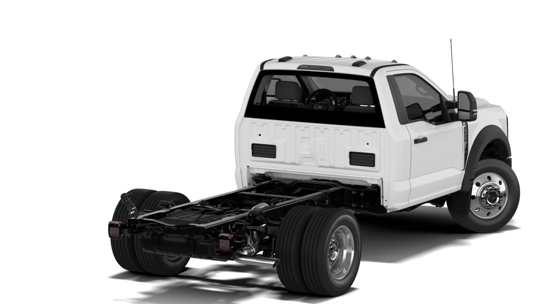 New 2027 Ford Super-Duty-F-600-DRW XLT F6V03664