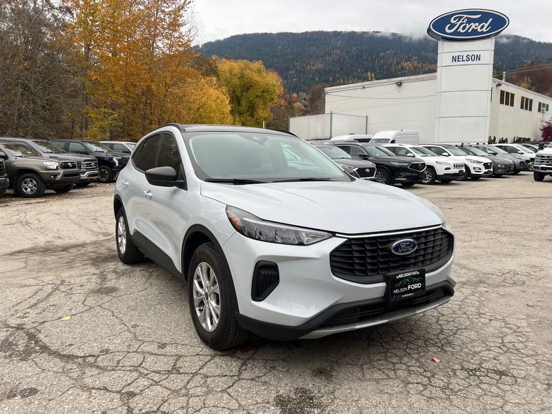 2025 Ford Escape