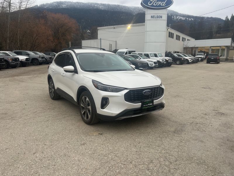 2023 Ford Escape