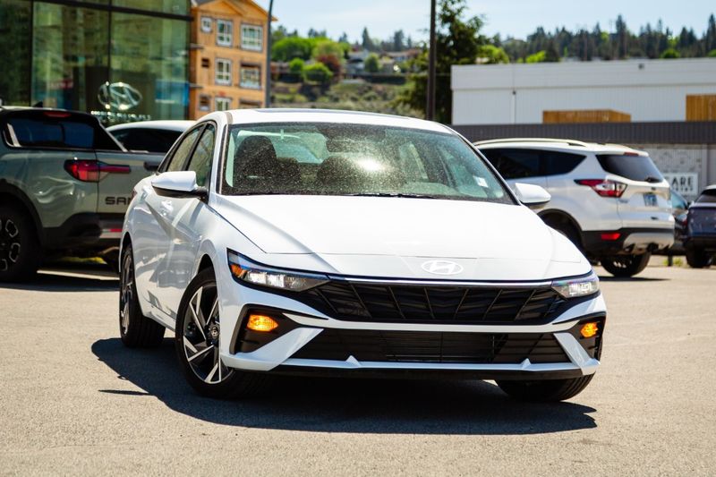 2025 Hyundai Elantra