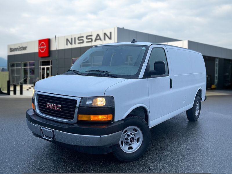 2023 GMC Savana Cargo Van