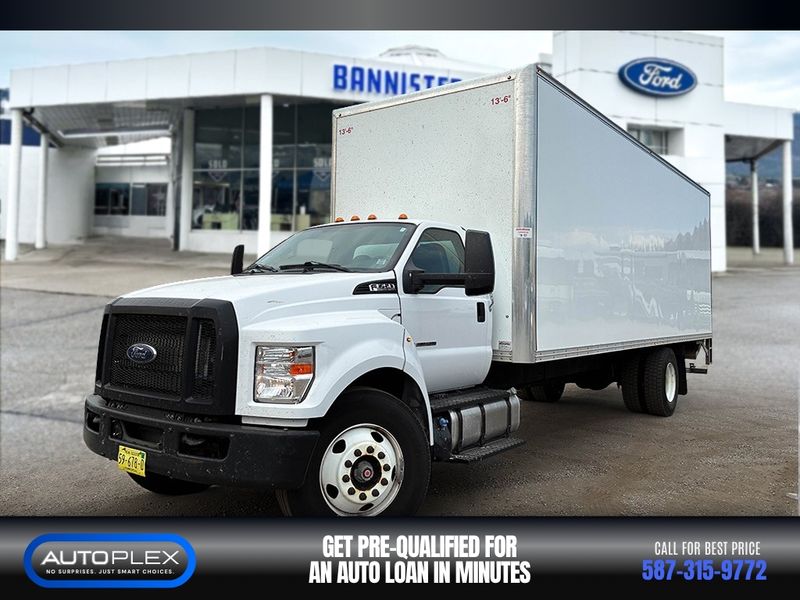 2023 Ford Super Duty F-750 Straight Frame