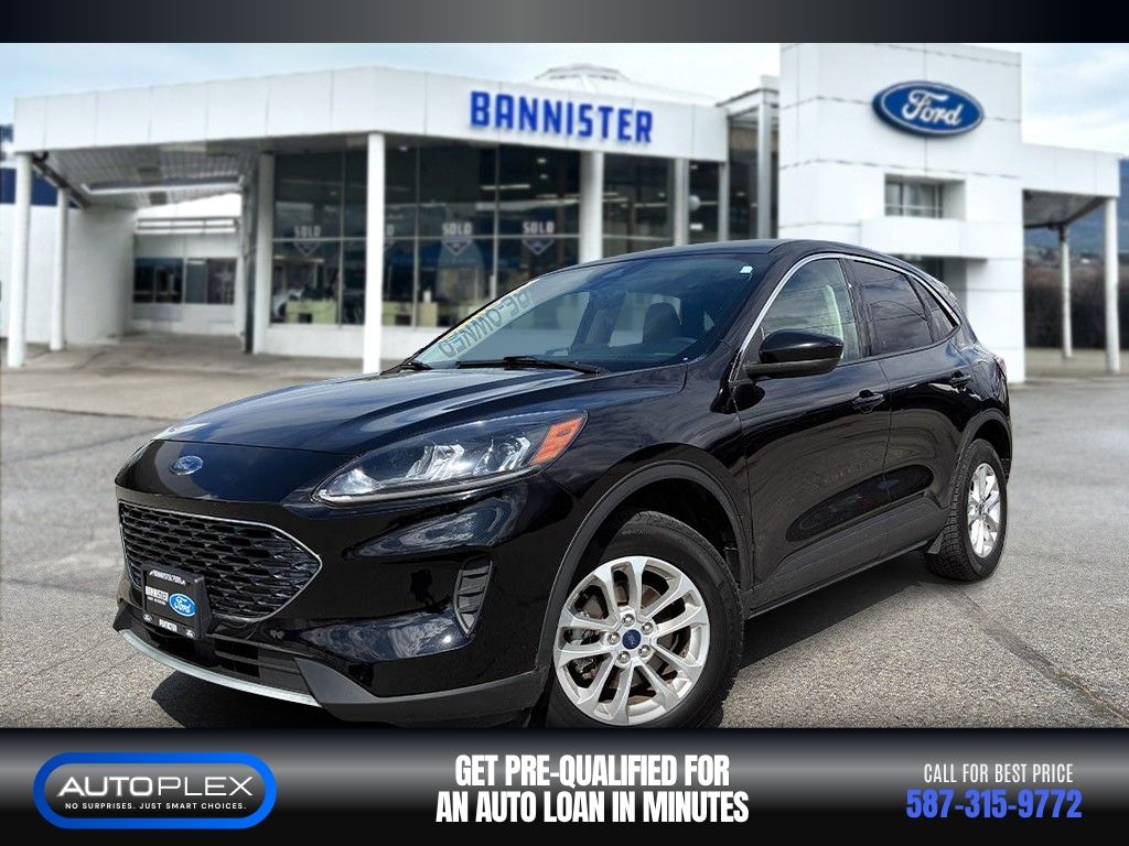 Used 2020 Ford Escape SE 57B1926