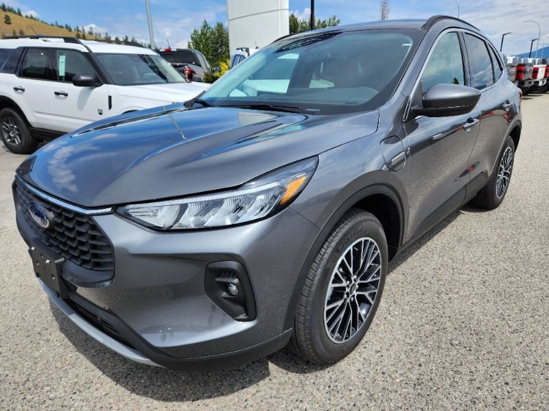 Used 2025 Ford Escape Plug-In-Hybrid 250750