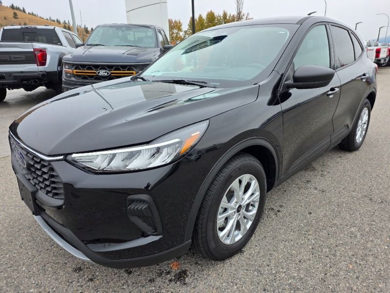 New 2025 Ford Escape Active 251104