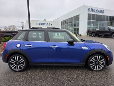 2021 MINI 5 Door