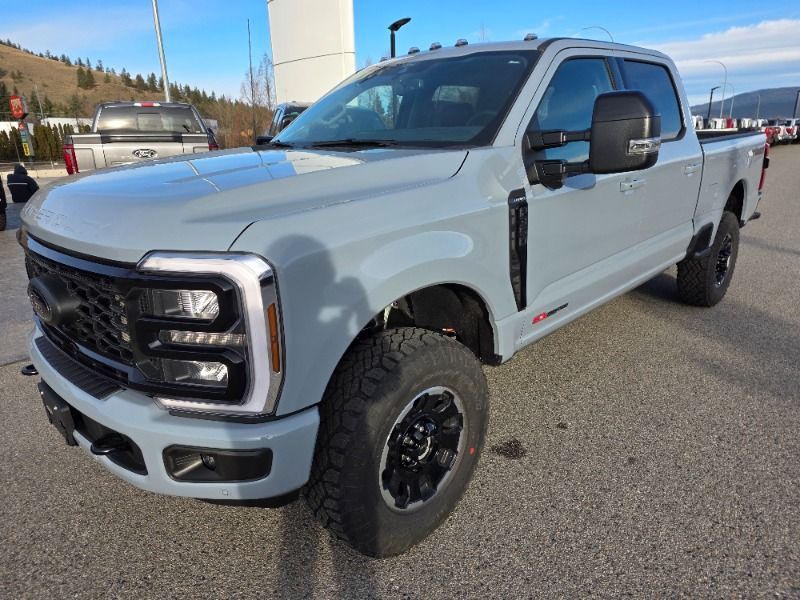 New 2026 Ford Super-Duty F-350-Lariat 260066
