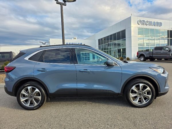 2025 Ford Escape