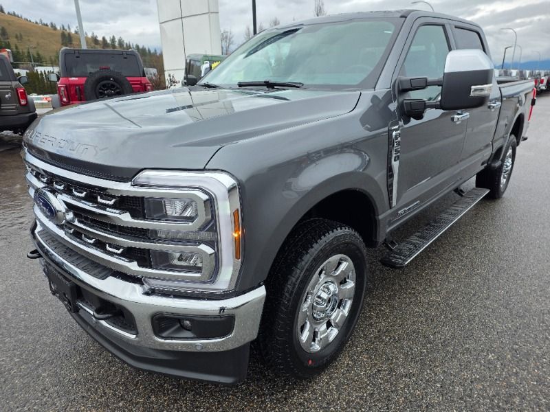 New 2026 Ford Super-Duty F-350-Lariat 260205