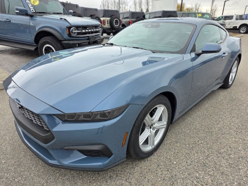New 2026 Ford Mustang EcoBoost-Fastback 260248