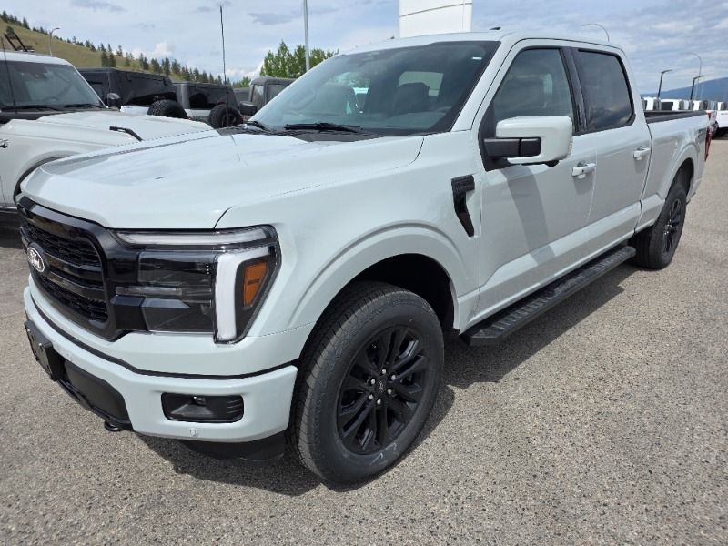 New 2026 Ford F-150 Lariat 260381