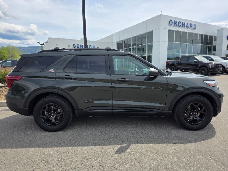 2022 Ford Explorer