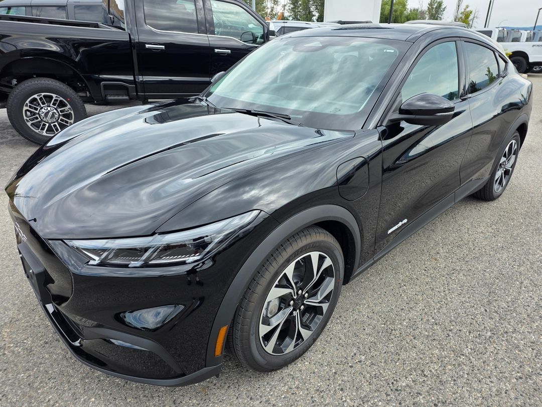 New 2026 Ford Mustang-Mach-E Select 260718