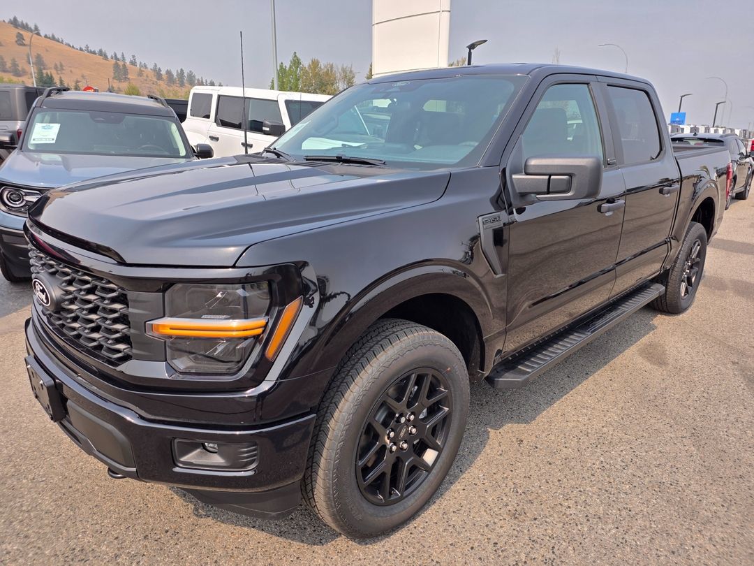 New 2026 Ford F-150 STX 260818