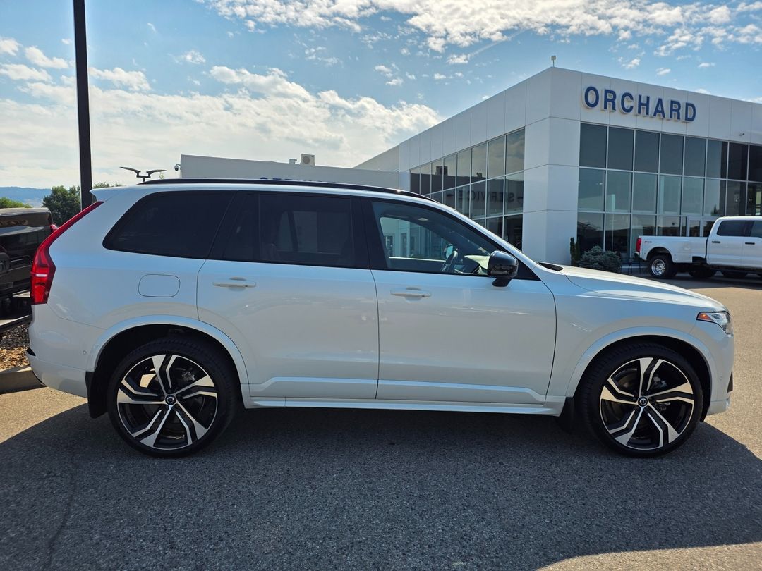 Used 2023 Volvo XC90 Ultimate-Dark-Theme 260528A