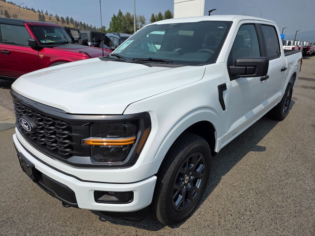 New 2026 Ford F-150 STX 260821