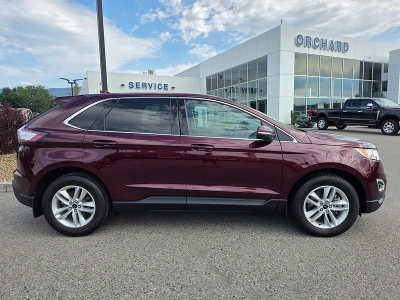 2017 Ford Edge