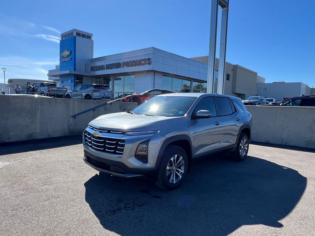 New 2027 Chevrolet Equinox AWD-LT 260495