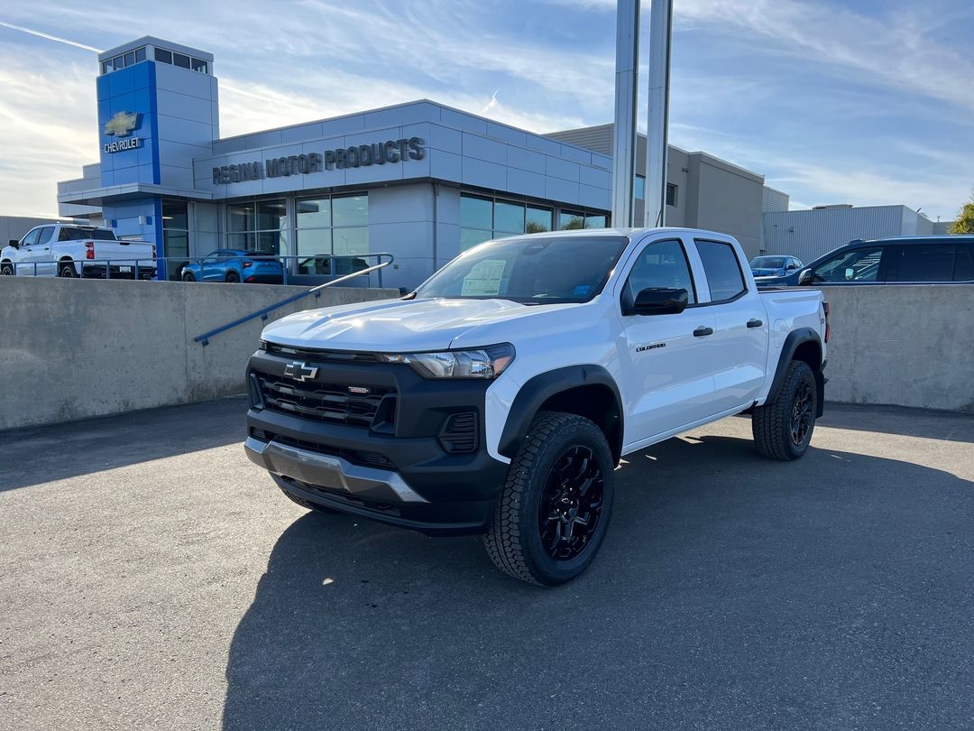New 2026 Chevrolet Colorado 4WD-Trail-Boss 260576