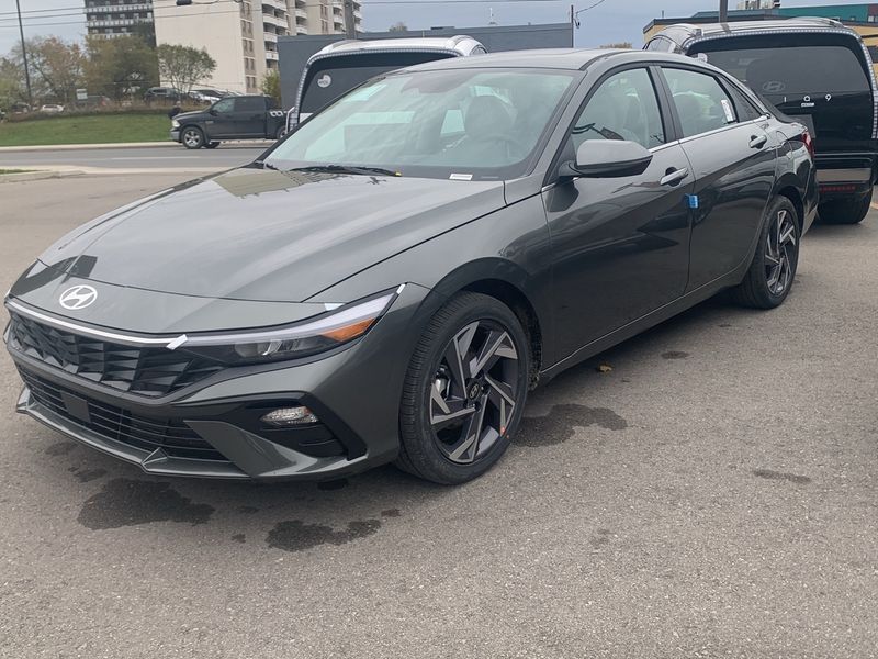 2026 Hyundai Elantra Hybrid