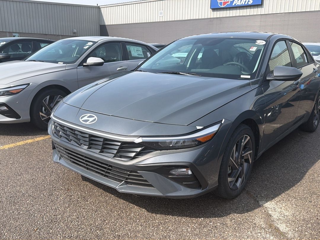 New 2026 Hyundai Elantra Preferred 28016E6