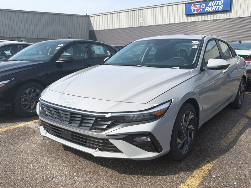 2026 Hyundai Elantra Hybrid