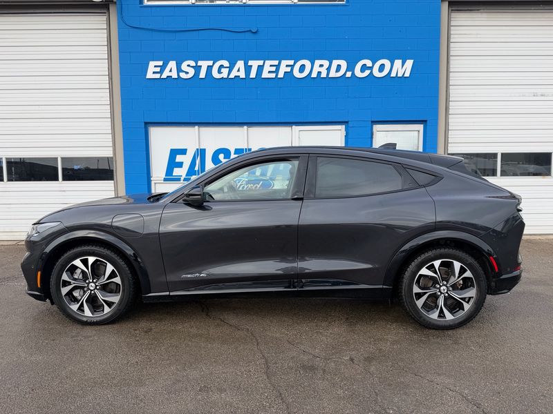 2021 Ford Mustang Mach-E