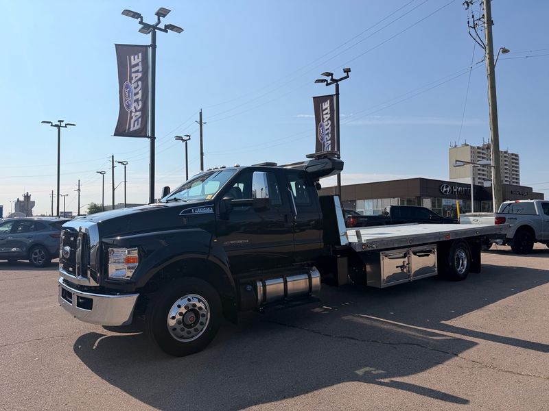 2027 Ford Super Duty F-650 Straight Frame