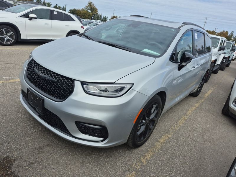 2024 Chrysler Pacifica