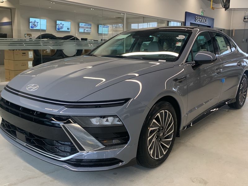2026 Hyundai Sonata Hybrid