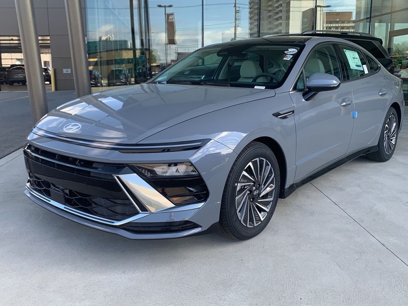 2026 Hyundai Sonata Hybrid