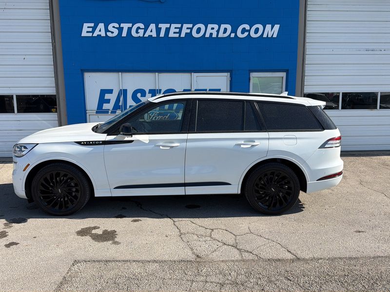 2022 Lincoln Aviator