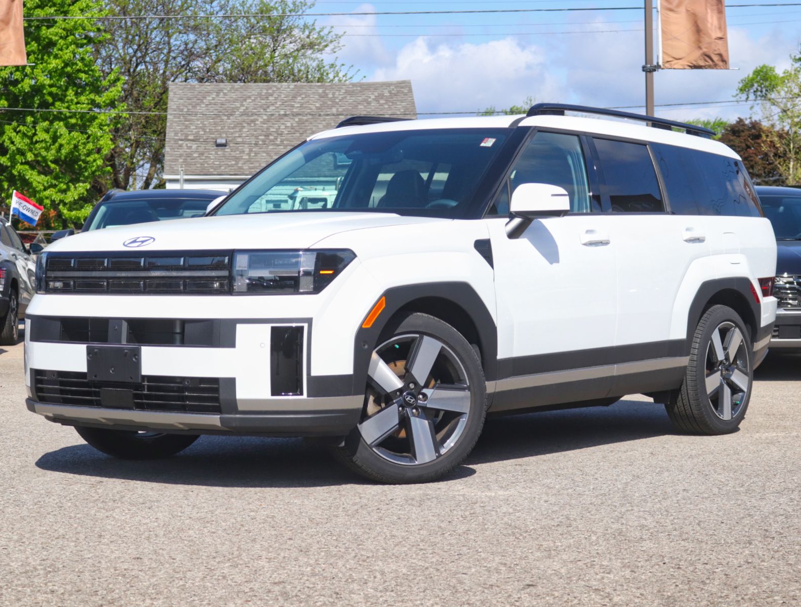 Used 2025 Hyundai Santa-Fe Luxury 15665P2