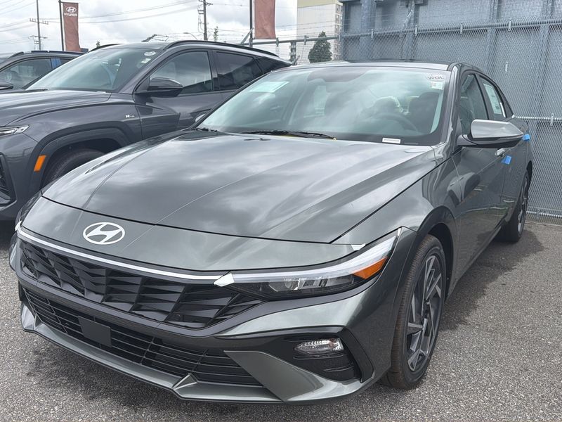 2026 Hyundai Elantra Hybrid